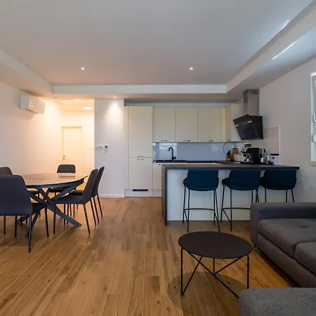 In Vivo Luxury Apartment Split